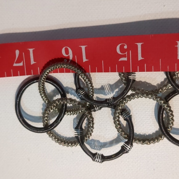 Necklace and earrings - Picture 4 of 4